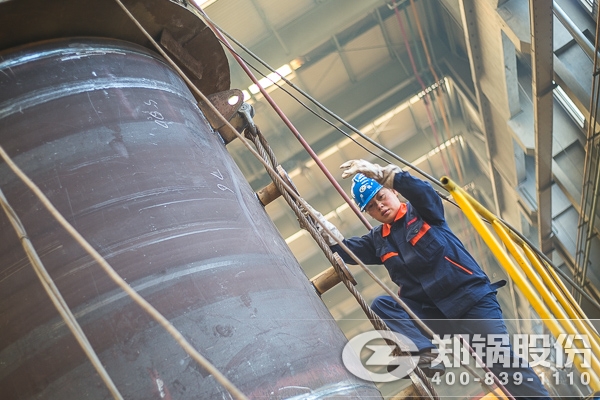 第一回：：巾帼的角度，，，纷歧样的天下——秦早霞