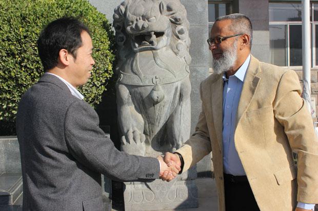 ：：赜览鹹l23455与巴基斯坦公司配合开发巴余热发电市场